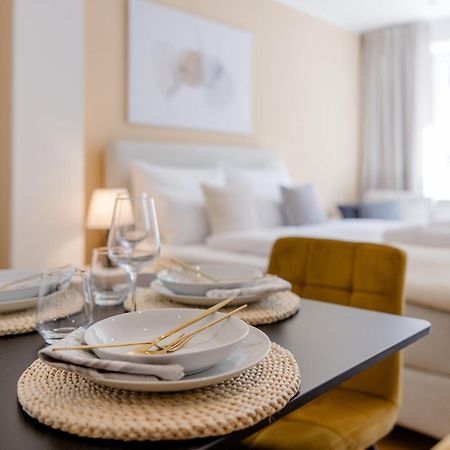 Lumen Homes - Altstadt-Studio Direkt Im Zentrum, Kueche, Netflix, Oeffentlicher Parkplatz Ums Eck 잉골슈타트 외부 사진
