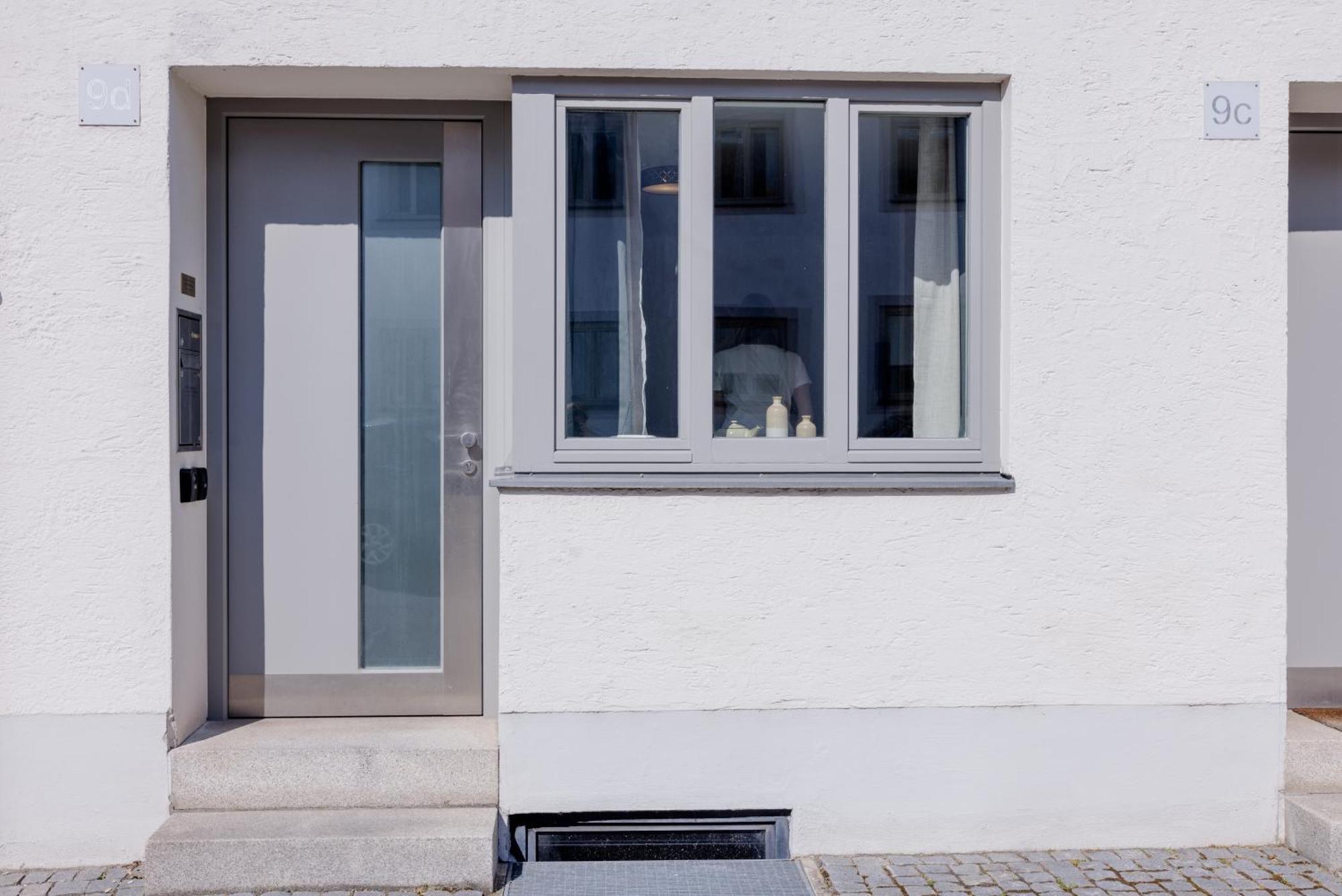 Lumen Homes - Altstadt-Studio Direkt Im Zentrum, Kueche, Netflix, Oeffentlicher Parkplatz Ums Eck 잉골슈타트 외부 사진