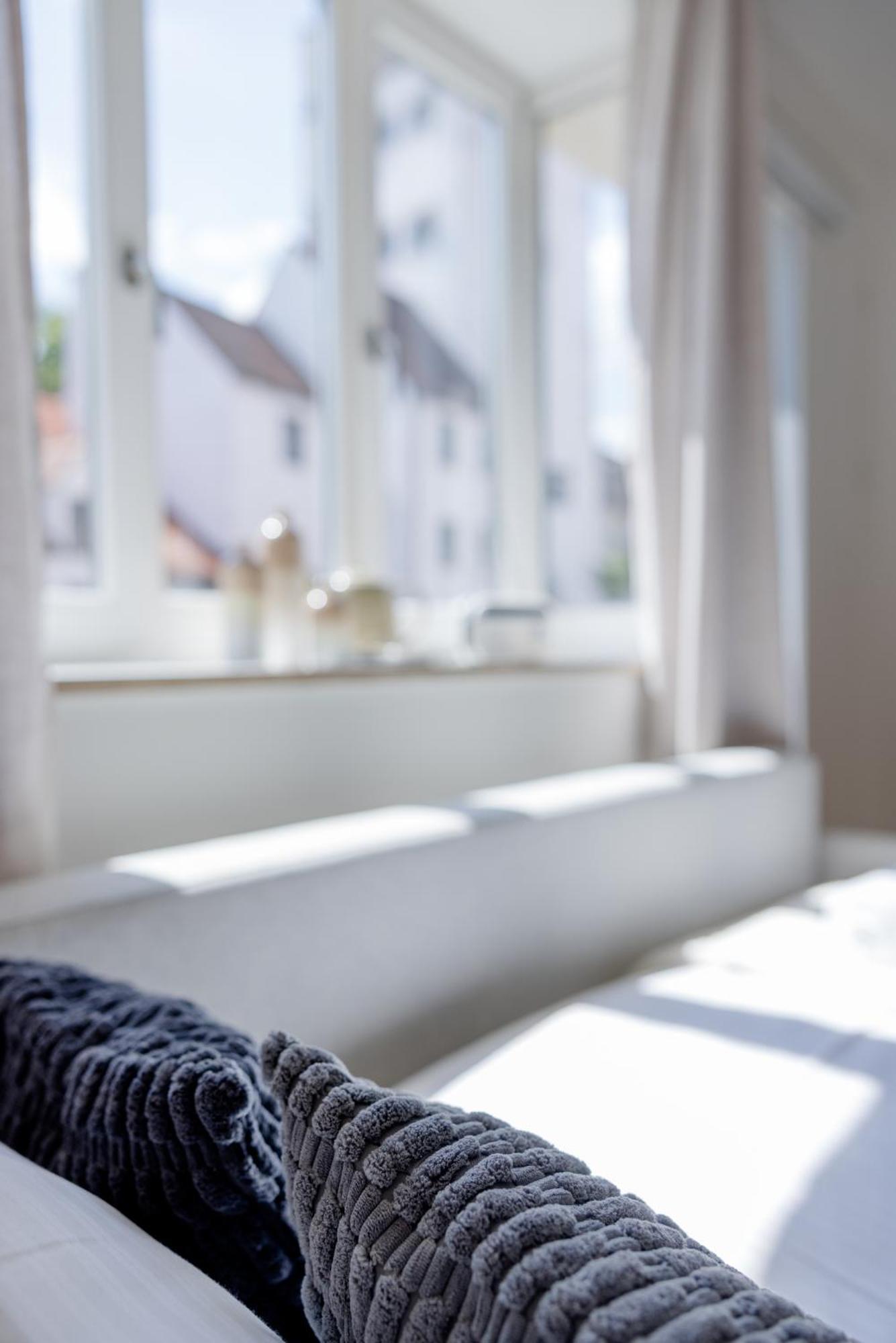 Lumen Homes - Altstadt-Studio Direkt Im Zentrum, Kueche, Netflix, Oeffentlicher Parkplatz Ums Eck 잉골슈타트 외부 사진