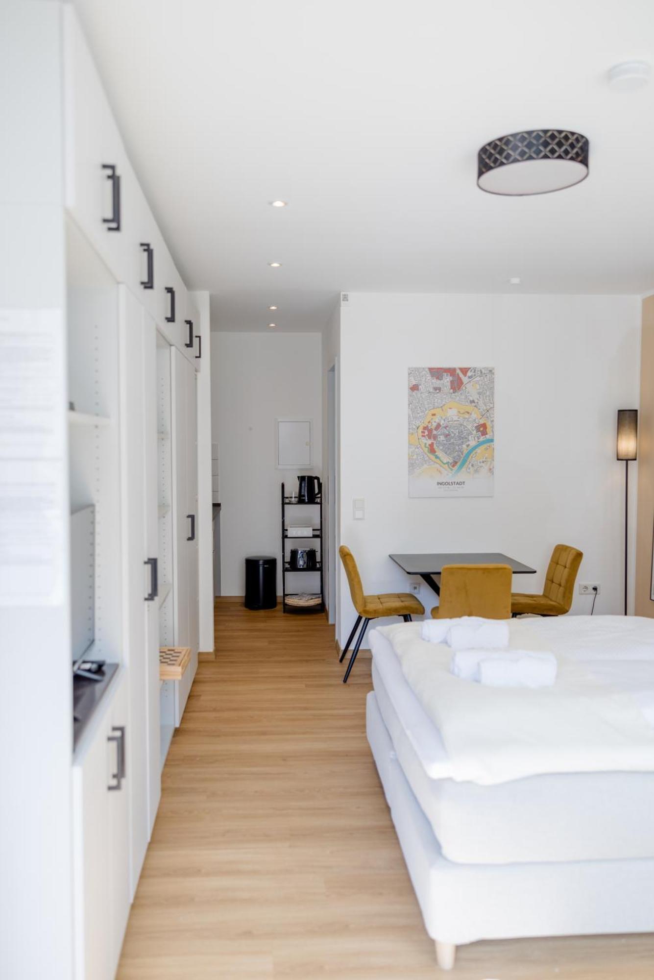 Lumen Homes - Altstadt-Studio Direkt Im Zentrum, Kueche, Netflix, Oeffentlicher Parkplatz Ums Eck 잉골슈타트 외부 사진