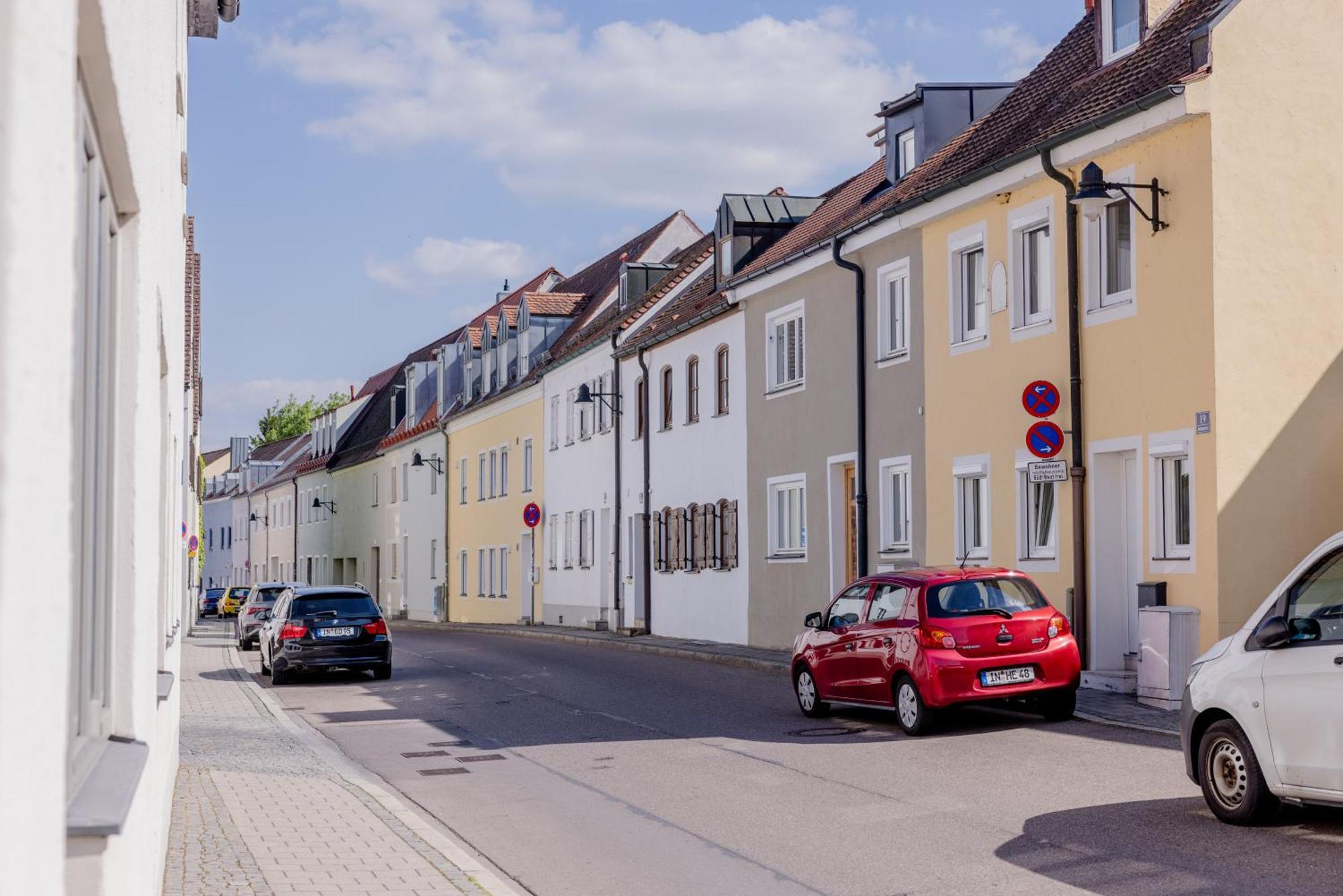 Lumen Homes - Altstadt-Studio Direkt Im Zentrum, Kueche, Netflix, Oeffentlicher Parkplatz Ums Eck 잉골슈타트 외부 사진