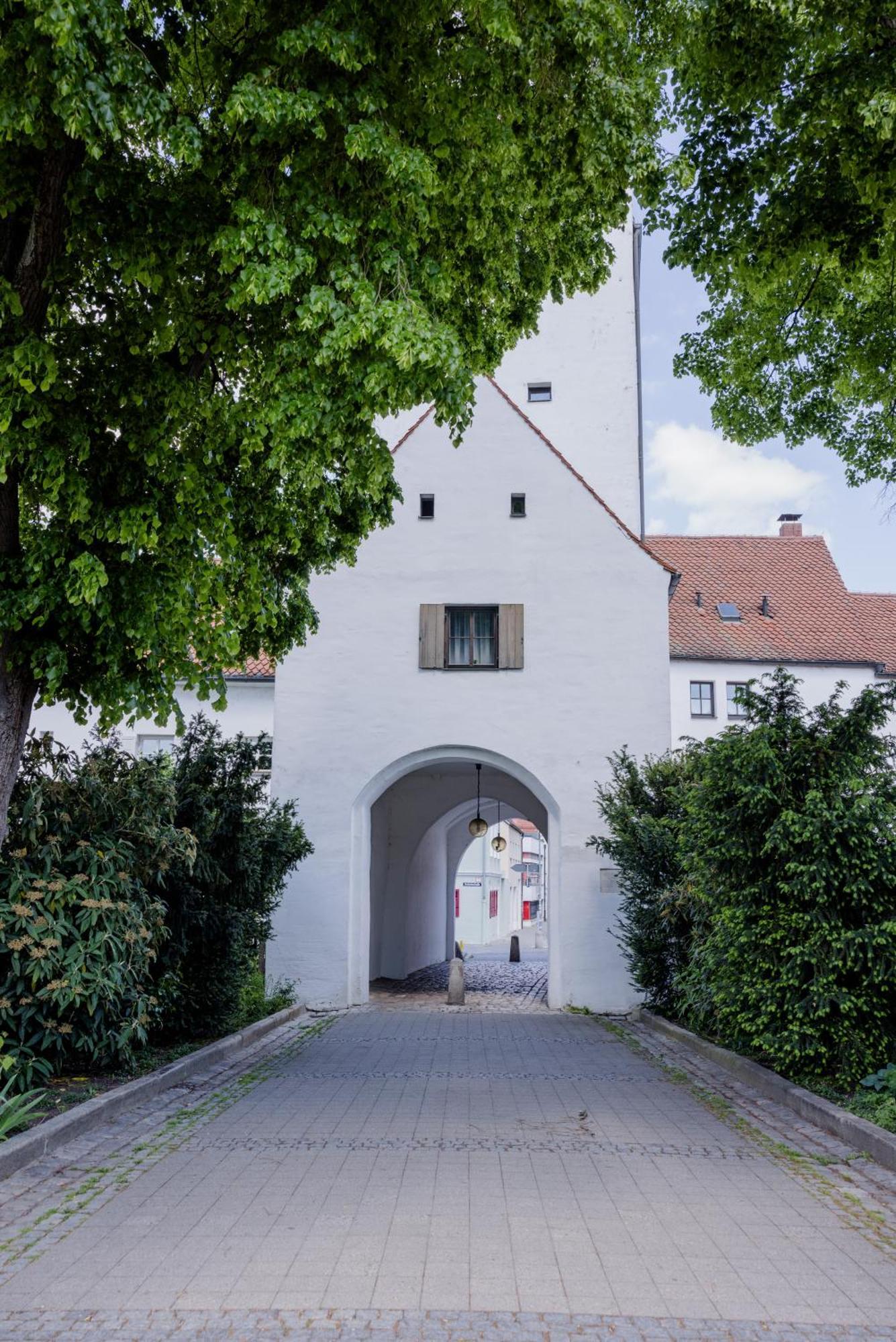 Lumen Homes - Altstadt-Studio Direkt Im Zentrum, Kueche, Netflix, Oeffentlicher Parkplatz Ums Eck 잉골슈타트 외부 사진